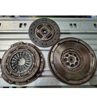 3082001808 1878005554 Kupplungsatz fĂĽr OM611 W901-W905  -00003- 3082001808 1878005554 Kupplungsatz fĂĽr OM611 W901-W905  -00003-