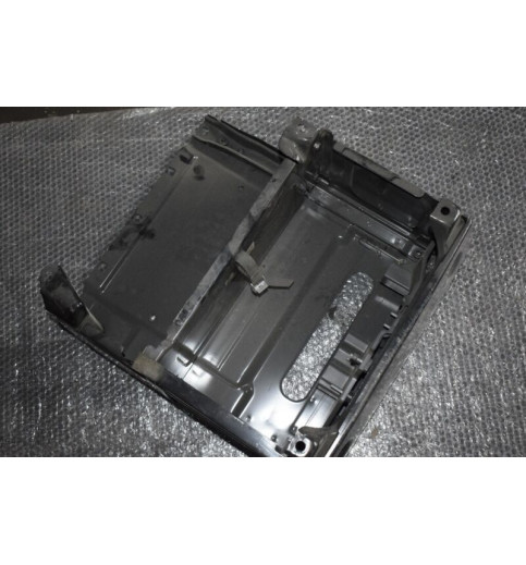 Mercedes-Benz Mercedes Vito W447 Sitzkonsol Kasten Vorne Links A4479104700 -0130- Weitere Sitzteile