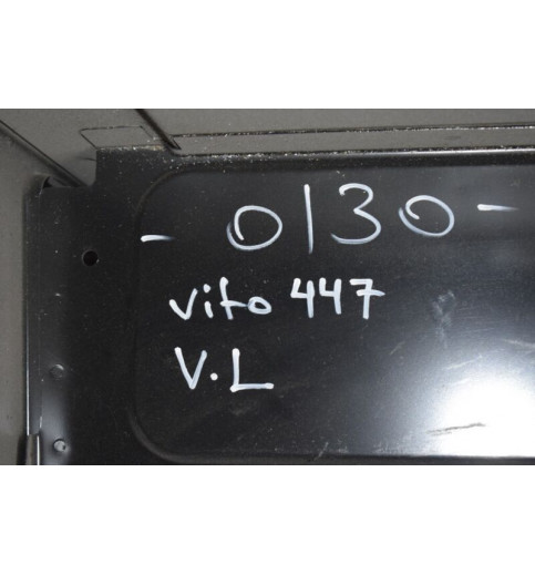 Mercedes-Benz Mercedes Vito W447 Sitzkonsol Kasten Vorne Links A4479104700 -0130- Weitere Sitzteile