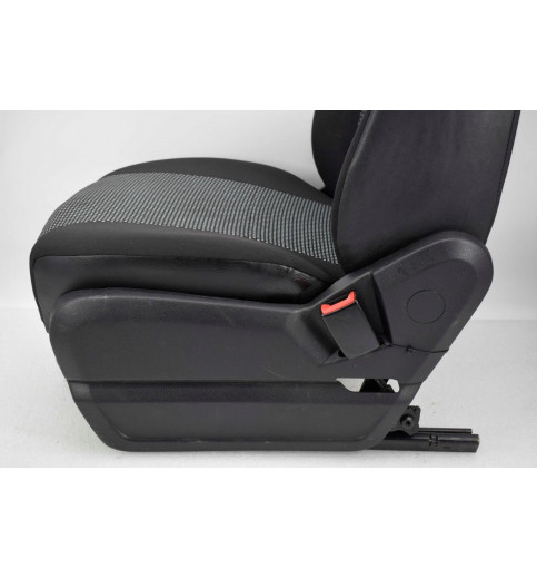 Mercedes-Benz Mercedes Sprinter W906 Sitz Beifahrersitz Vorne Rechts LIMA BESCHÄDIGT -0191- Sitze