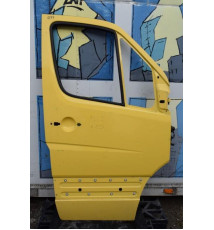 Mercedes Sprinter W906 VW Crafter Tür Beifahrertür vorne rechts Gelb -0277-