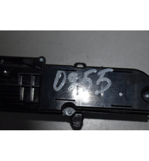 A9068701310 A9068700510 A9064420023 Mercedes W906 Warnblinkanlage  -0955-