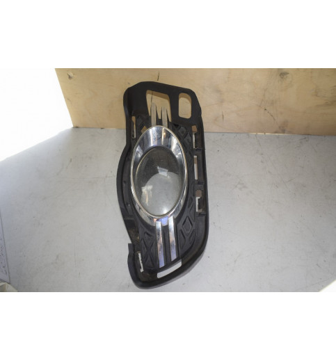 A2048852423 A1698201556 Mercedes W204 Blende Nebelscheinwerfer  -1243-