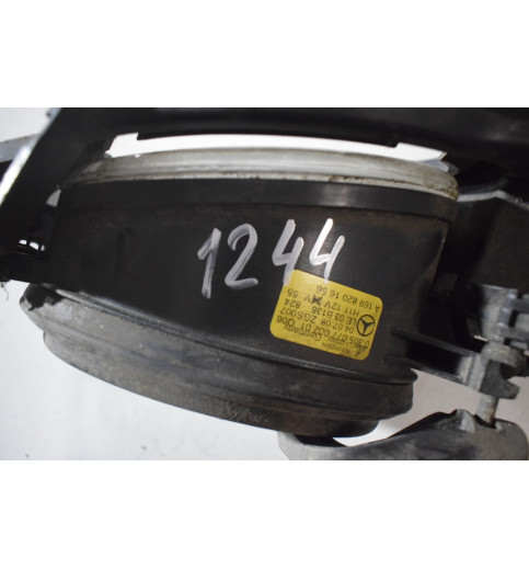 A2048852523 A1698201656 Mercedes W204 Nebelscheinwerfer   -1244-