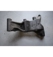 076260885 Volkswagen Crafter  Kompressor Halterung   -1720-