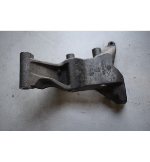076260885 Volkswagen Crafter  Kompressor Halterung   -1720-