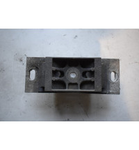 8200676857   Renault Master III Motorhalter  Halterung  -1731-