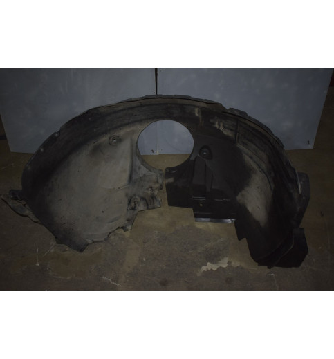 Mercedes W447 Radhausschale vorne rechts  A4476840277 -1965-