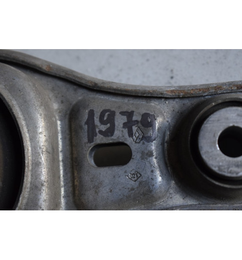 93866731 8200675206 112388746R Renault Master Motorhalter   -1979-