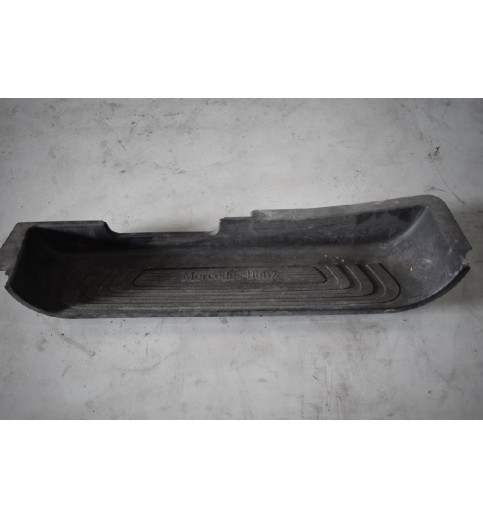 A4476801606 Mercedes W447 Einstiegsleiste vorne rechts  -1484-