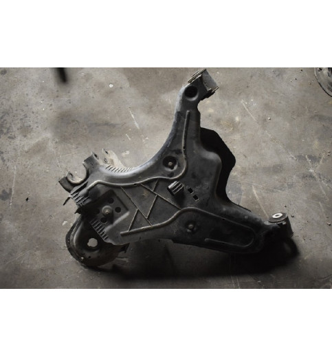 Mercedes-Benz Mercedes Vito W447 Querlenker hinten rechts A4473520300  -1912- Achsschenkel