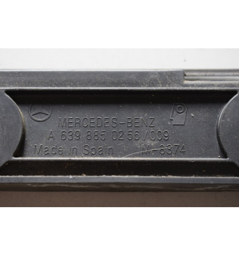 A6398850156 A6398850256 Mercedes W639 Halterung Stoßstange Hinten L+R  -2765-