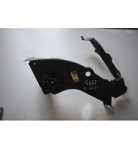 Mercedes-Benz Mercedes Benz W211 Scheinwerfer Halter Rechts A2116260630 -2993- Front- & Kühlergrills