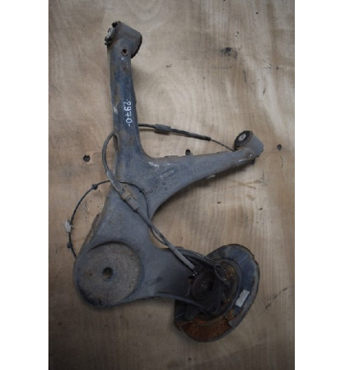 Mercedes-Benz Mercedes Vito W639 Querlenker Radnabe Achsschenkel Hinten R  A6393522504 -2970- Achsschenkel
