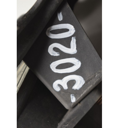 A2048850223 A2518200856 Mercedes W204 Nebelscheinwerfer vorne rechts  -3020-