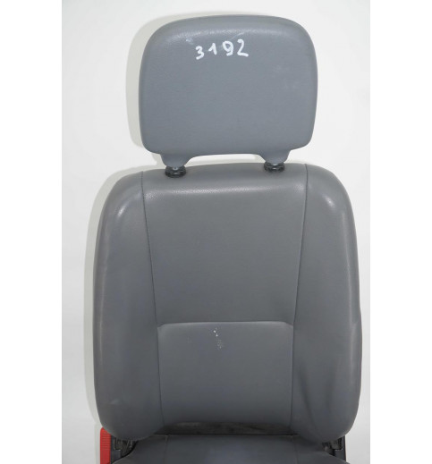 Mercedes-Benz Mercedes Sprinter W901-W905 Sitz Beifahrersitz vorne links -3192- Sitze