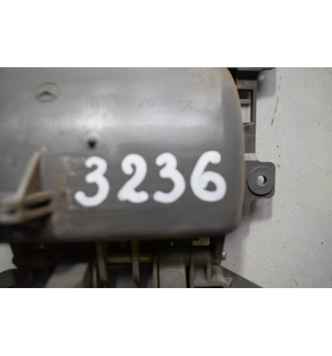 Mercedes-Benz A9067600061 Mercedes W906 Türgriff Ihnen Griff -3236-