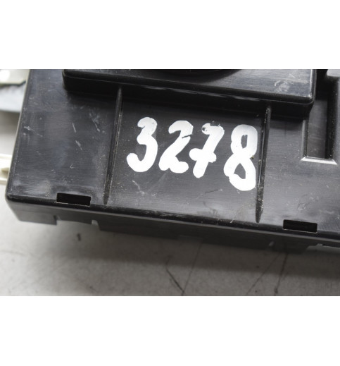 A2048702789 Mercedes C-Klasse 204 Antennenverstärker Steuergerät  -3278-