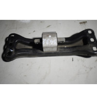  A2042420901 Mercedes  W204 Getriebehalter Lager  -3432-