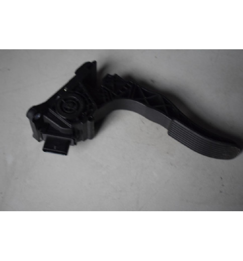 A9073010100 Mercedes W907 W447 Fahrpedal Gaspedal   -3362-