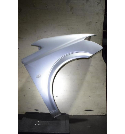 Mercedes Vito W639 Kotflügel Vorne Rechts Silber  A6398800500  6398810101 -4125-