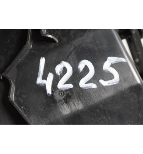 7H0815706A  VW Transporter T5 Lüftungsdüse Vorne Rechts Mitte  -4225-