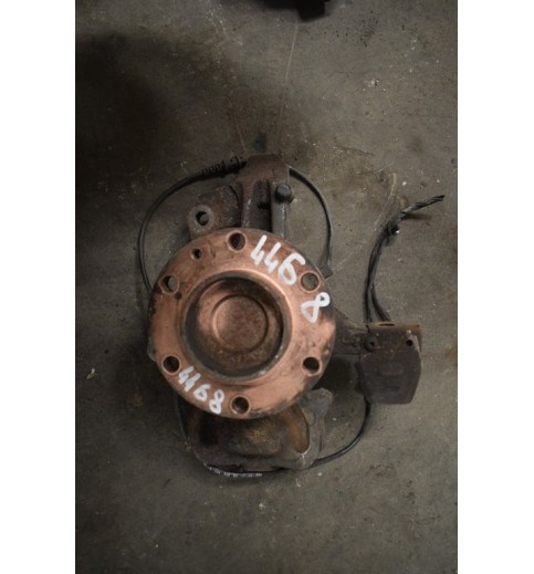 Mercedes W906 Achsschenkel Radnabe  V,R  -4468-