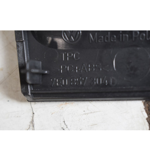 7E0857304D VW T6  Schalter Warnblinker Verkleidung -4586-