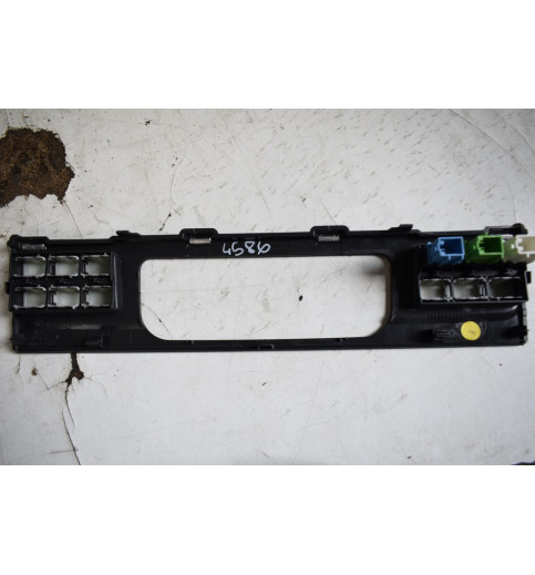 7E0857304D VW T6  Schalter Warnblinker Verkleidung -4586-