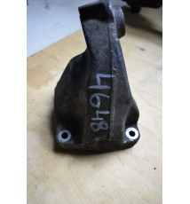 A6422230004 Mercedes  Motorhalter Motorträger Halterung links   -4648-