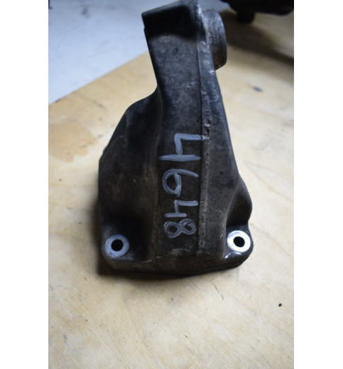 A6422230004 Mercedes  Motorhalter Motorträger Halterung links   -4648-