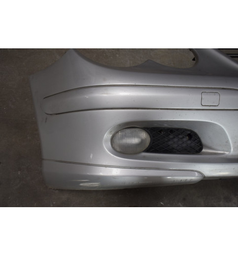 Mercedes-Benz Mercedes C-Classe Stoßtange Silber vorne -4666- Stoßstangen & -verstärker