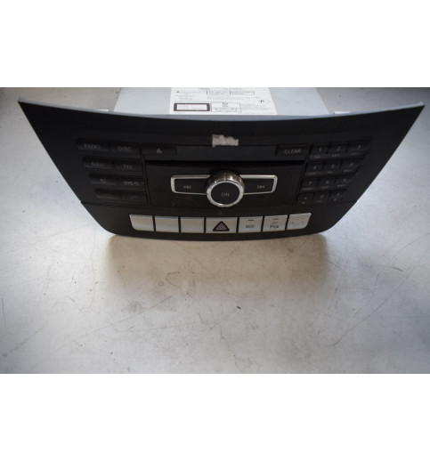 A2049058701 2049003509 2049011803 1729028103 Mercedes W204 Radio  -4865-