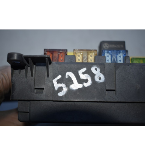 A6395450401 Mercedes Vito Viano W639 Sicherungskasten  -5258-