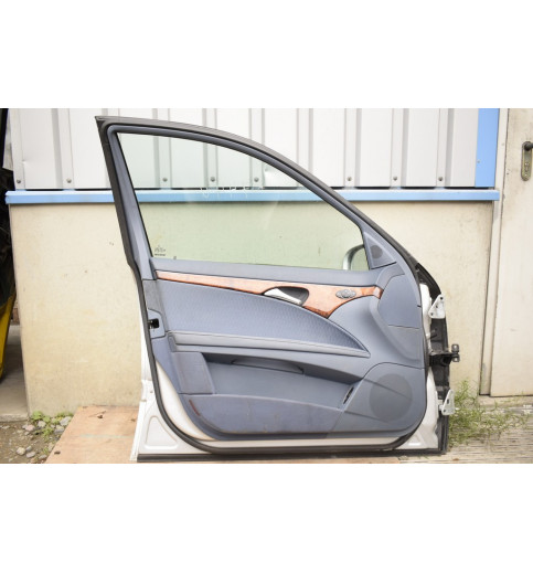 Mercedes-Benz Mercedes W211 Tür Vorne Links Limusin Silber ohne Spiegel und TürPappe  -5439- Türen & Türenbleche