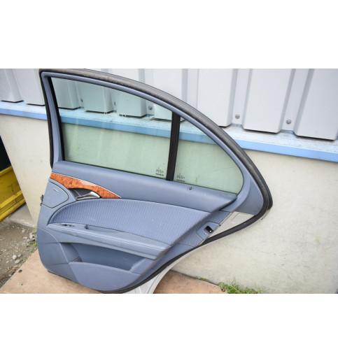 Mercedes-Benz Mercedes W211 Tür Hinten Rechts Limusin Silber   -5442- Türen & Türenbleche