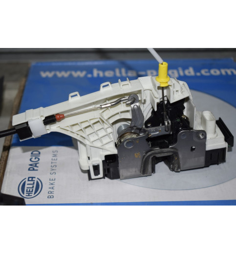 A9067201735 Mercedes W906 Türschloss -5954-