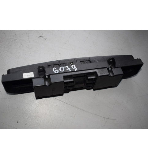 A9068700910 A9068700110 A9064420023 Mercedes W906 Warnblinkanlage  -6079-