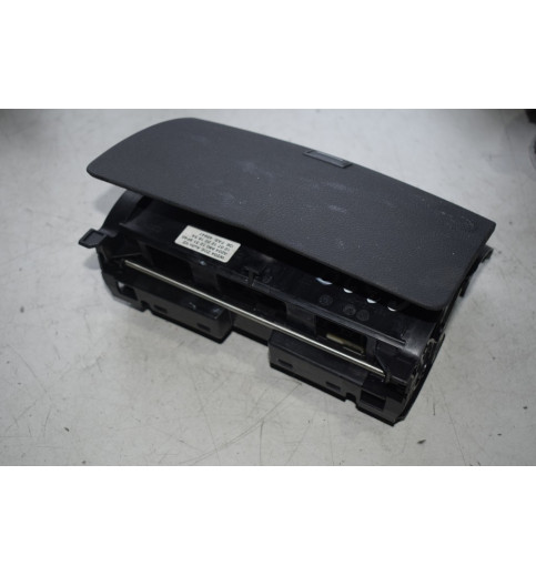 Mercedes-Benz Mercedes W204 Bildschirm A2046801231 2048205497   -6329- ECUs & Steuergeräte