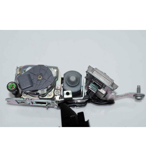 Mercedes-Benz Mercedes W204 Sicherheitsgurt Vorne Links A2048600788 616426600 -6340- Sicherheitsgurte & Teile