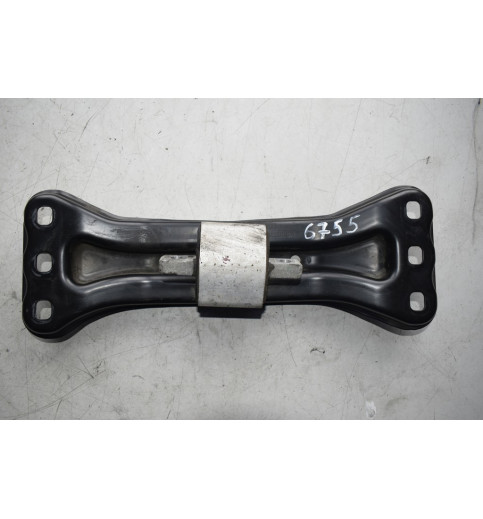 Mercedes  W204  Getriebehalter Lager A2042420901  -6755-