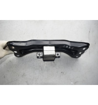 Mercedes  W204  Getriebehalter Lager A2042420901  -6755-