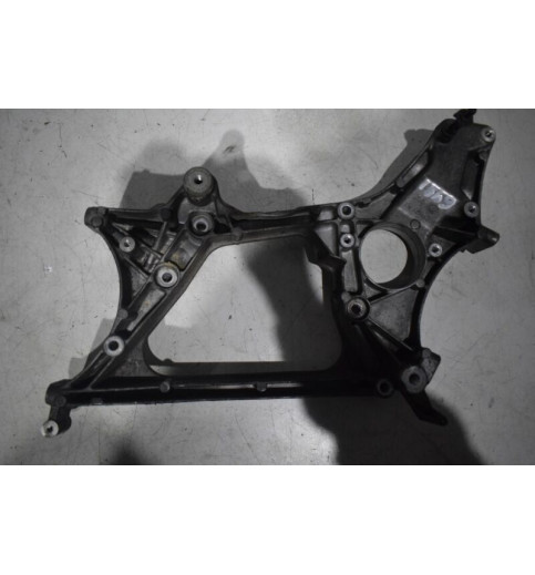 Mercedes Mercedes W204 Halter Aggregateträger A6512011109  -6981- Sonstige