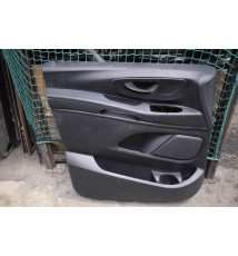 A4477273700 Mercedes Vito W447 Türverkleidung Türpappe Vorne links 