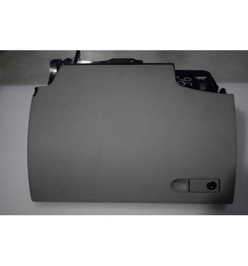 Mercedes-Benz Mercedes W204 Handschuhfach Handschuhkasten  A2046802691  -7796- Innenabdeckungen, Zierleisten & Dekors