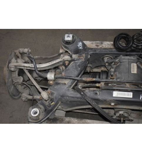 Mercedes-Benz Mercedes W204 Differenzial Hinterachsgetriebe Achsträger 2043504803 2073500514 - Austauschsätze für Federungen