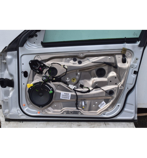 Mercedes-Benz Mercedes W204 Tür Vorne Rechts  Silber Farbe-775U  -7810- Türen & Türenbleche