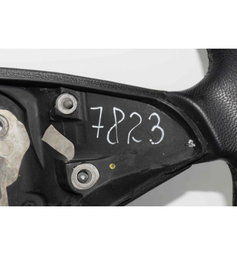 Mercedes-Benz Mercedes W204 Lenkrad A2044600303   -7823- Lenkräder & Hupenknöpfe