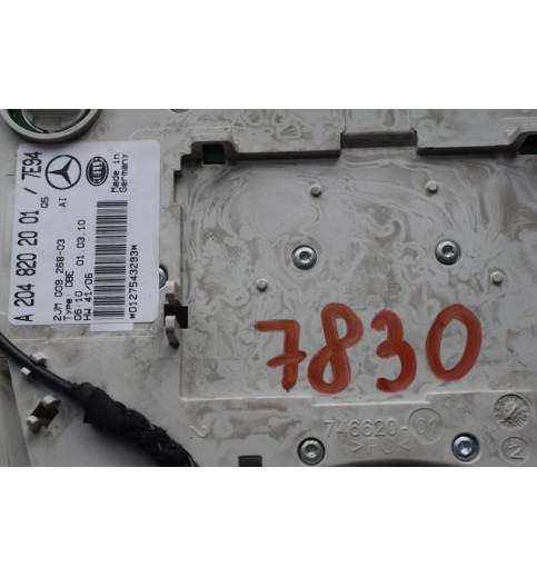 A2048202001 Mercedes W204 C-Klasse Innenraumleuchte  -7830-