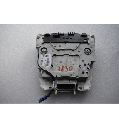 A2048202001 Mercedes W204 C-Klasse Innenraumleuchte  -7830-